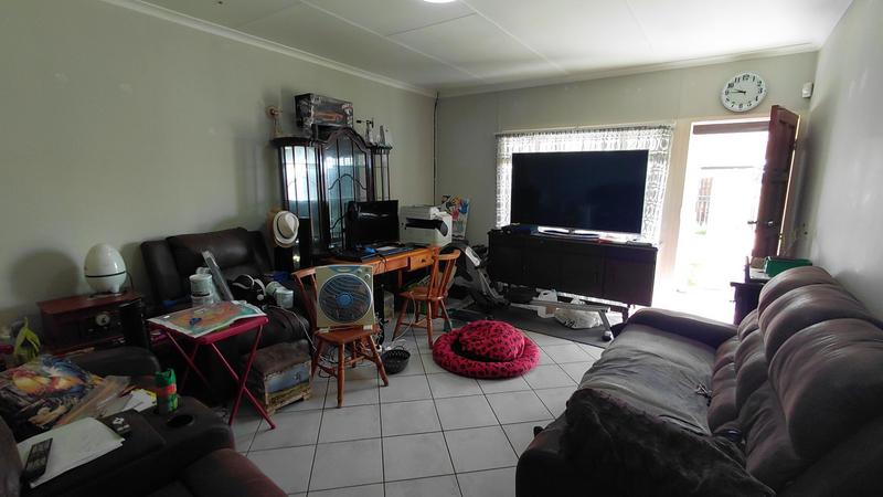 6 Bedroom Property for Sale in Ferreira Free State